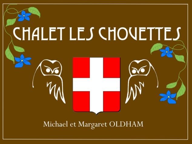 Charmante chalet savoyard à Thones (74)entre lac et montagne près de la ville d’Annecy, chambre d’hôtes, table d’hôtes, jardin, parking, quartier calme.  Bed and breakfast accommodation in a charming alpine chalet at Thones (74), near to the town of Annecy, between the mountains and the lake, garden, parking, quiet quarter.